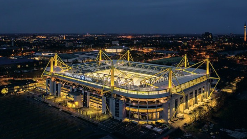 Signal-Iduna-Park-eines-der-stadien-für-die-euro-2024